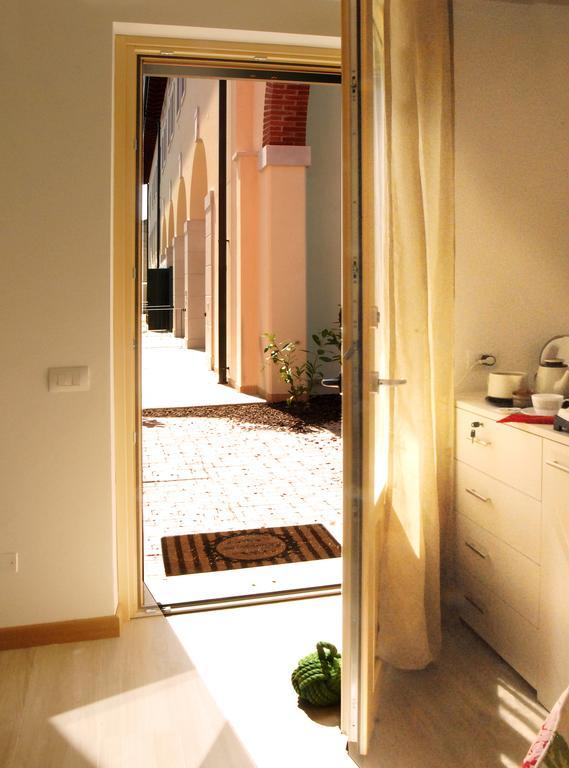 B&B Corte Dei Cedri Буссоленго Экстерьер фото